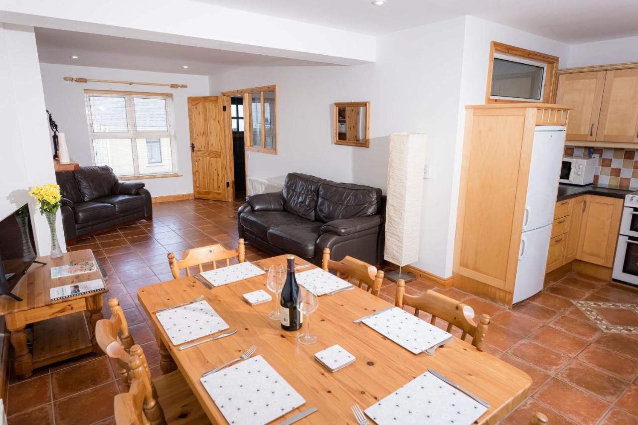 Kilkee Townhouse By Trident Holiday Homes Exterior foto