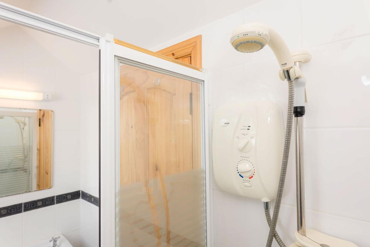 Kilkee Townhouse By Trident Holiday Homes Exterior foto